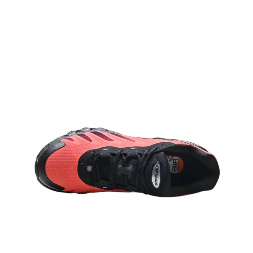 Sneakers Air Max DN8 Black & Red