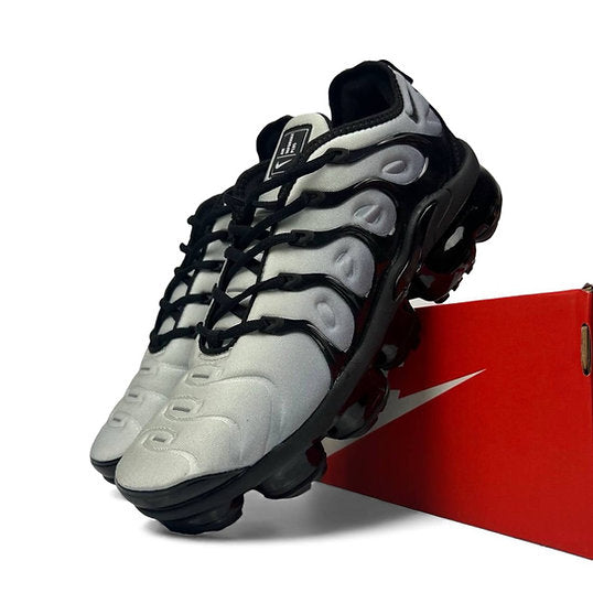 Sneakers Vapormax Plus Grey