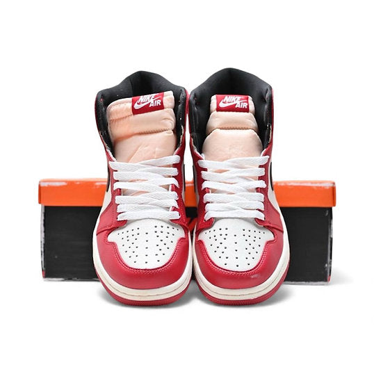 Sneakers AJ1 Retro High OG Chicago Lost and Found