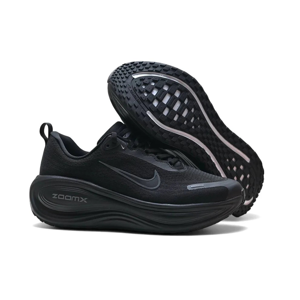 Sneakers Vomero Plus Black